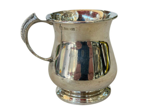 Silver baluster sided christening mug, Birmingham 1972.