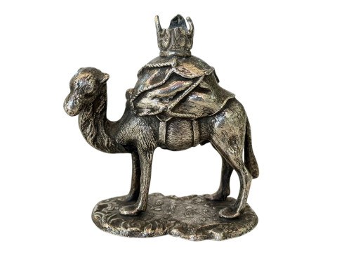 Continental silver/white metal camel censor, 4cm.