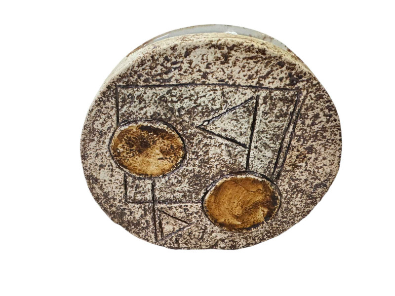 Troika wheel vase with geometric pattern, 11.5cm.