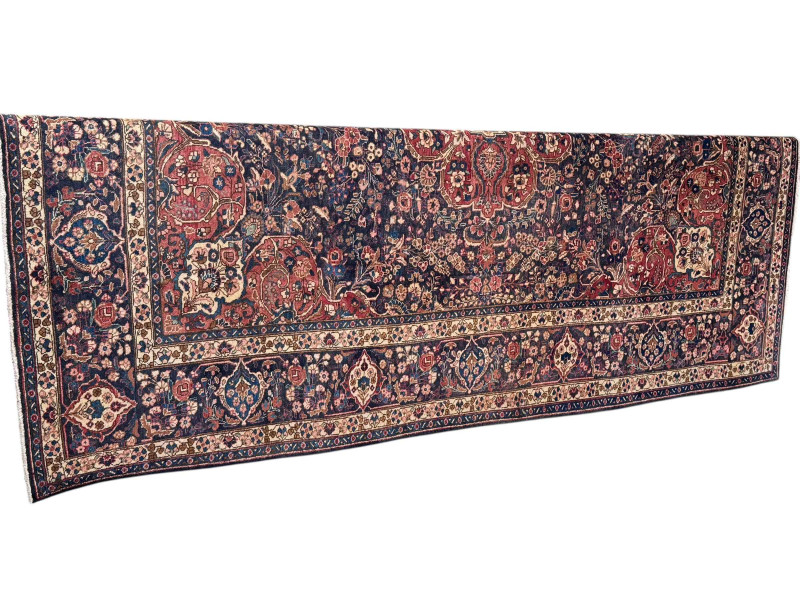 Hand knotted Persian Mashad carpet 3.62 by 2.63.