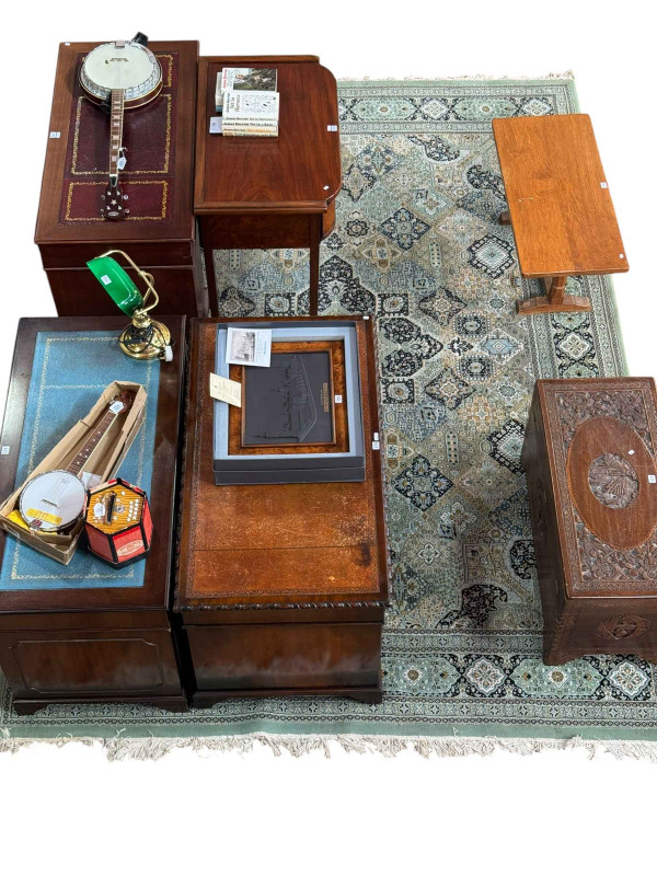 Green ground carpet with central medallion 3.80 by 2.50.