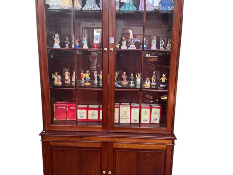 Farquharson and Baume, Millgate, Thirsk bespoke four door cabinet bookcase,...