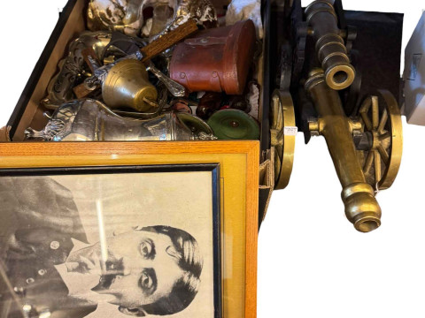 Chinoiserie decorated cakestand, large Arabian ewer, two brass canons, box of metalwares, binoculars, etc. thumbnail