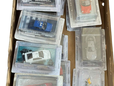 Collection of twelve James Bond model vehicles and a girocopter.