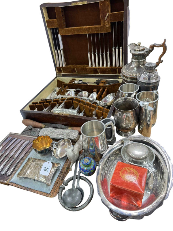 Part canteen of cutlery, collection of silver plate, set of six silver handled knives, small Cloisonné ginger jar, etc.