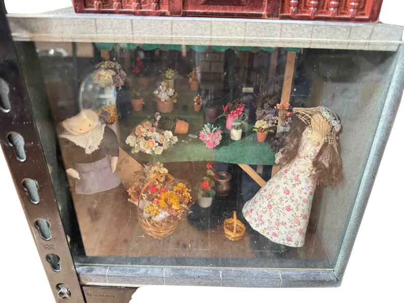 Dolls country cottage, bread bin room, Japanese room, garden potting shed, etc.
