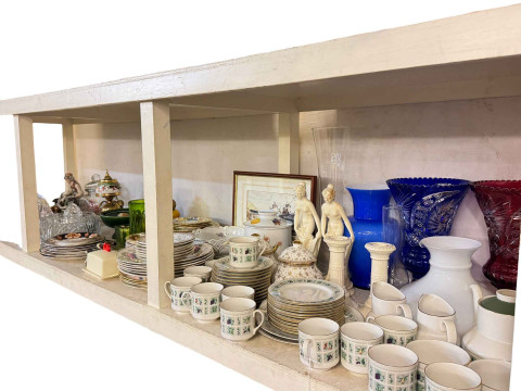 Royal Doulton Tapestry teawares and various other china, glass vases,...