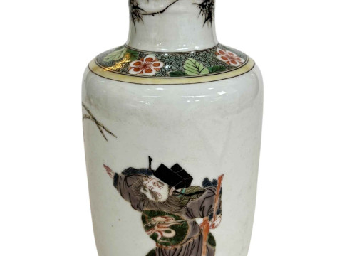 Chinese vase with iron red figure, double blue circle mark to base, 22cm.
