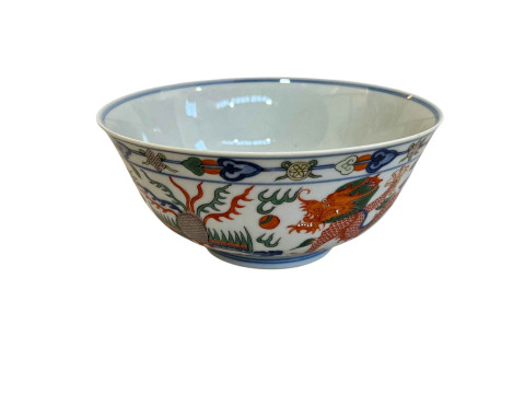 Chinese green and red five claw dragon bowl, six character mark, 15cm...