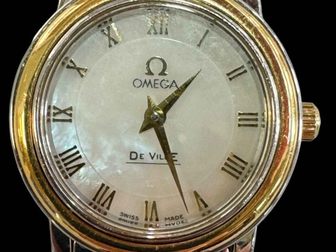 Ladies Omega De Ville quartz wristwatch. thumbnail
