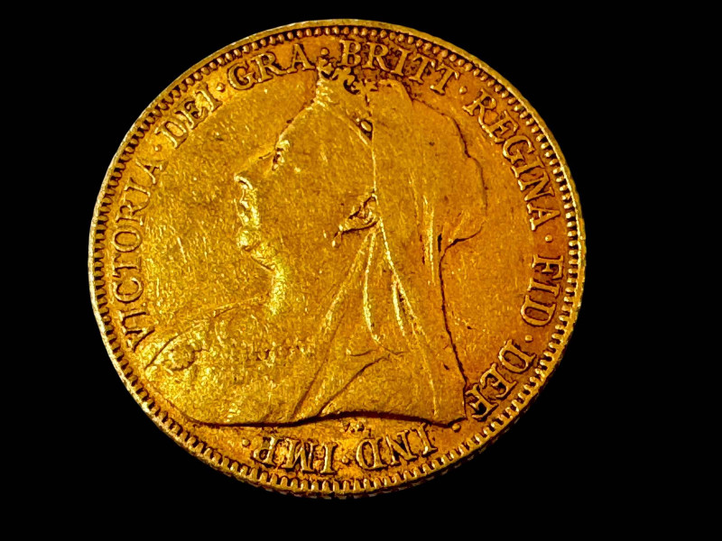 Victoria gold sovereign, 1900.