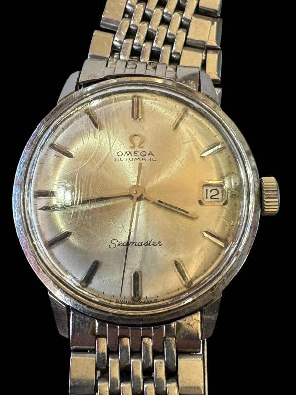 Vintage Omega Automatic Seamaster gents wristwatch, with guarantee dated August 1964.