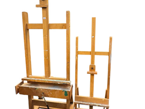 Large artists easel and a smaller artists easel.