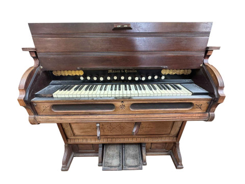 Mason-Hamlin pedal organ.