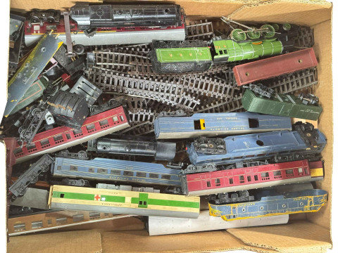 Box of model railway items including loco's, rolling stock, track, etc.