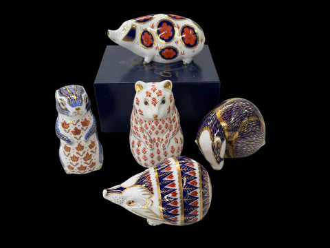 Five Royal Crown Derby paperweight, Pig with box, Badger, Hedgehog, Chipmonk...