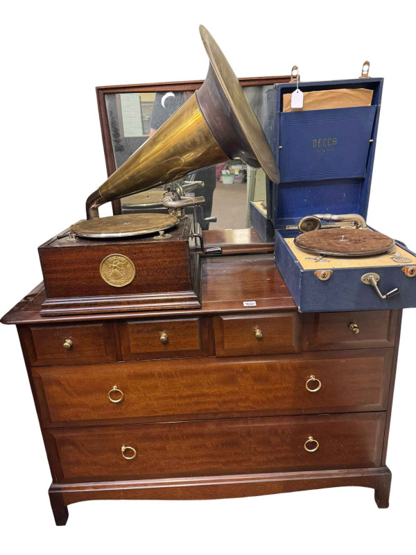 Three piece Stag Minstrel bedroom suite.