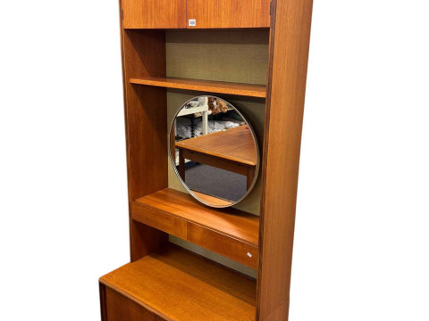 G Plan teak wall unit, 76cm by 194cm by 46cm.