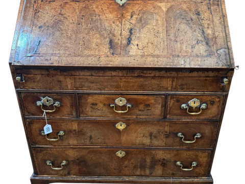 18th Century walnut bureau with well fitted interior above three frieze...