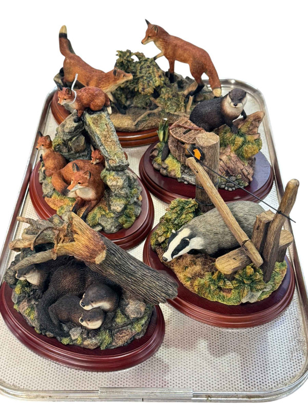 Five Border Fine Arts sculptures including The Rambler, Rocky Den