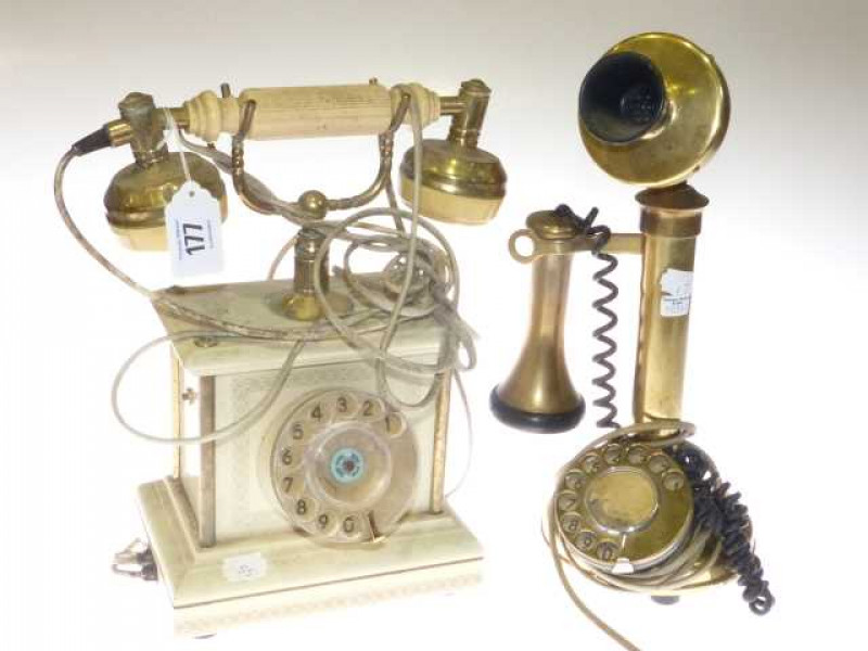 Two vintage style telephones.