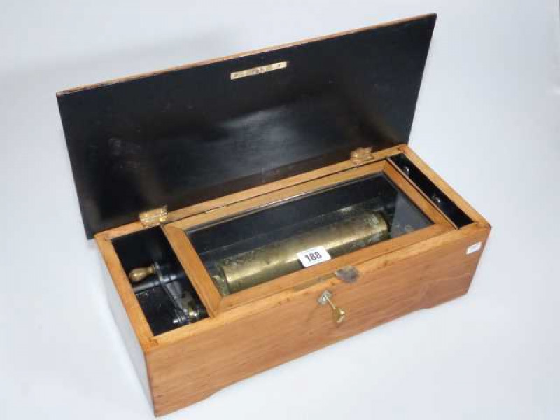 Mahogany cased musical box