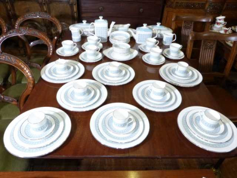 Royal Doulton 'Counterpoint' 75 piece dinner and tea service