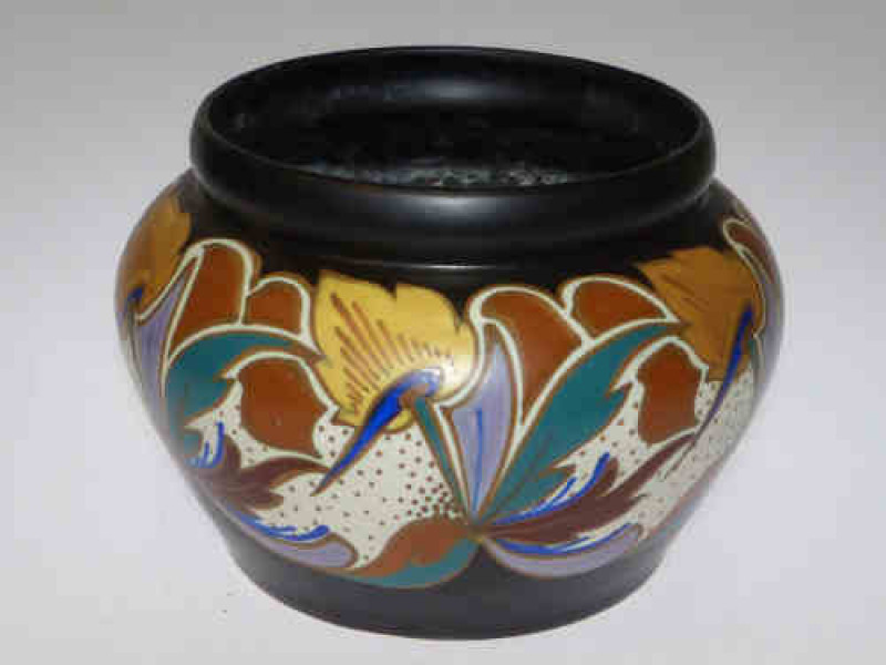 Dutch jardiniere with floral decoration