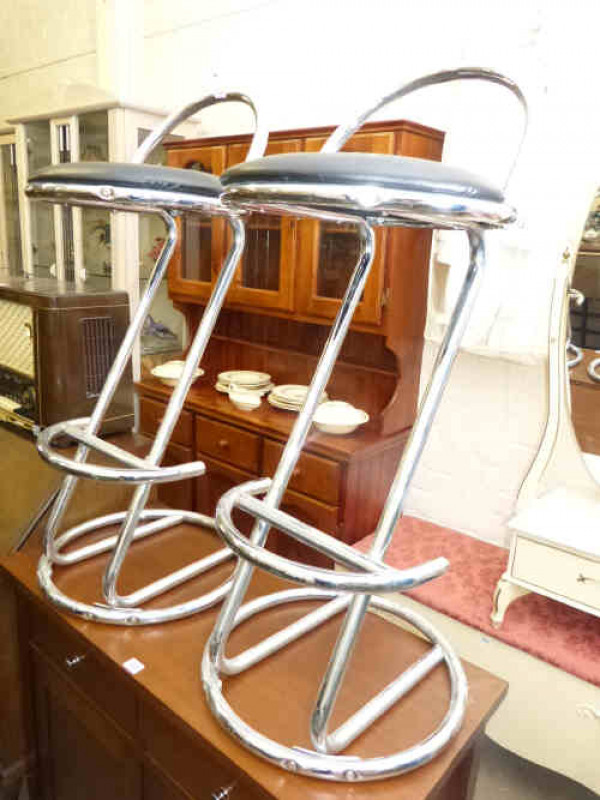 Pair bar stools and Crown Ducal Florentine dinner service