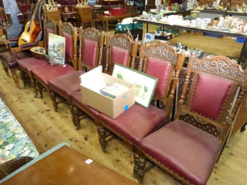 Late Victorian carved oak seven piece parlour suite comprising armchair and six dining chairs