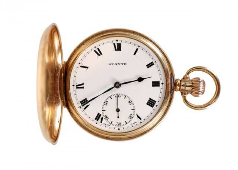 A 9 carat gold hunter pocket watch, with Roman numerals and subsidiary seconds, signed STAYTE, engraved with a monogram and presentation inscription dated 1938. Approximately 89 grams