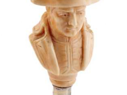 A 19th Century carved ivory seal, in the form of a bust of Napoleon. 9cm