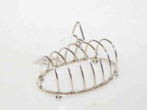 Silver seven bar toast rack