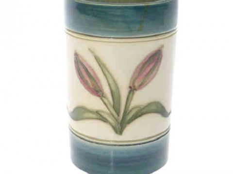Moorcroft small saucer dish and small cylindrical vase (2)