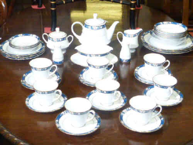 Noritake Prescott tea and dinner wares