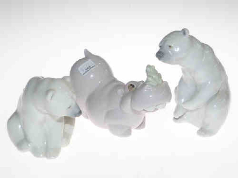 Two Lladro bears and Nao hippo