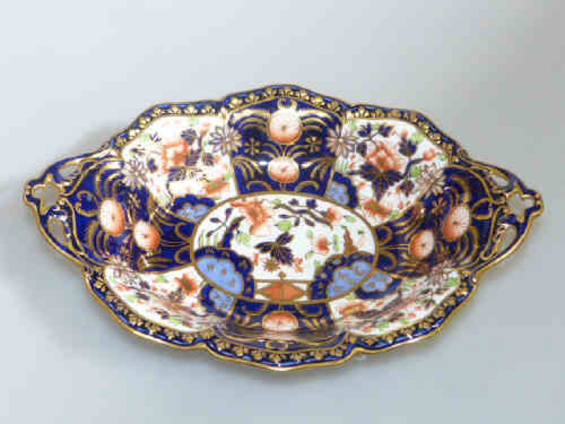 Royal Crown Derby oval dish decorated in Imari pattern