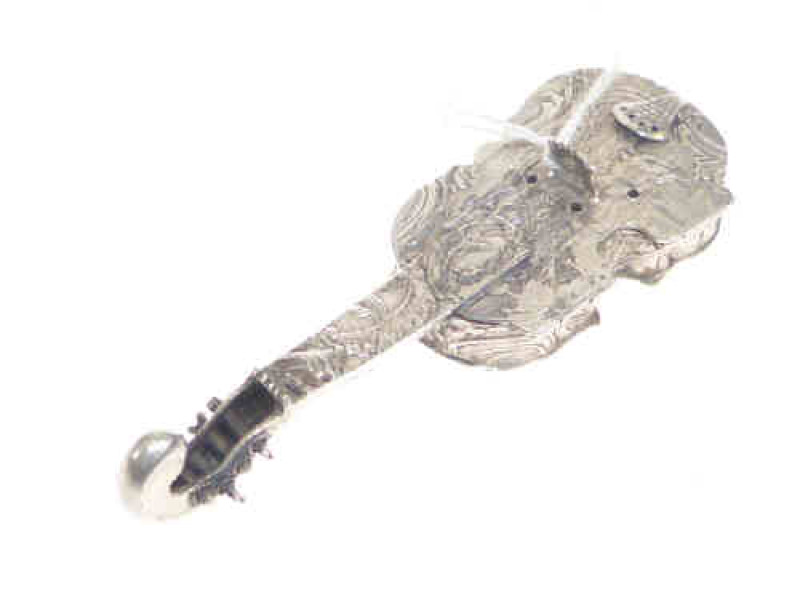 Silver pill box in the form of a cello, Chester 1909, Boaz Moses Landeck, 30 grams, 8.5cm