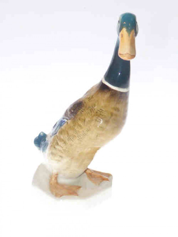 Beswick model of a duck, no. 902