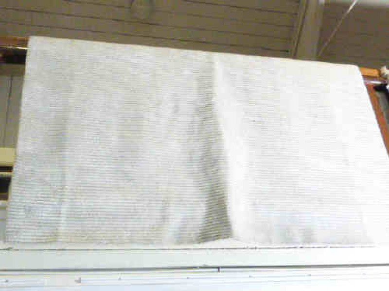 Ivory ground Indian carpet 2.90 x 1.74