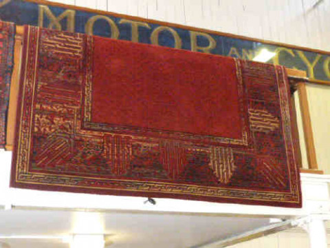 Red ground New Zealand wool carpet 3.00 x 2.00
