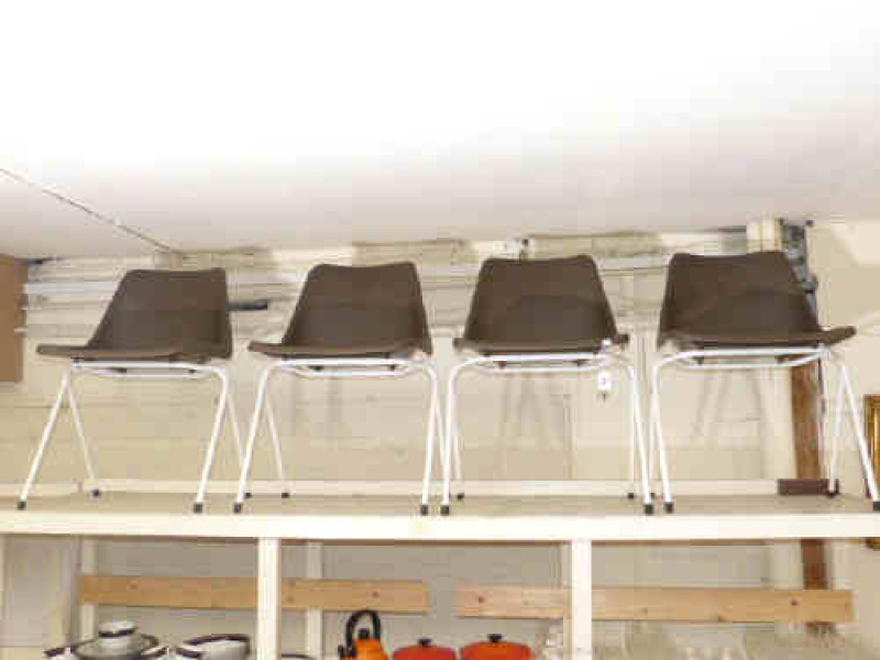 Set of four Hille Robin Day design polypropylene chairs
