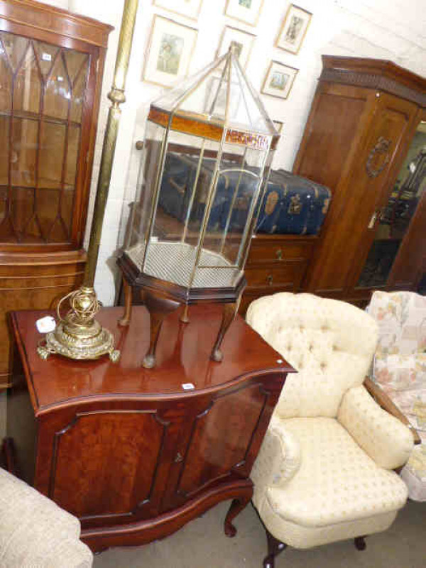 Mahogany serpentine front two door television cabinet, octagonal terrarium and gilt standard lamp and shade (3)