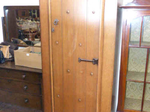 Marcus Ltd oak hall wardrobe