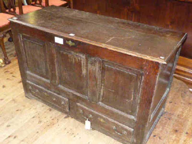 Antique oak fielded panel front two drawer mule chest