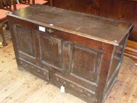 Antique oak fielded panel front two drawer mule chest