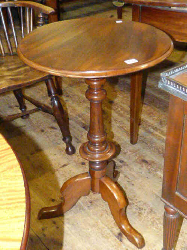 19th Century circular mahogany occasional table on pedestal tripod base