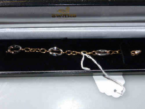 9ct gold two-tone bracelet 3.8 grams