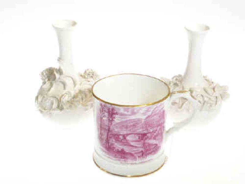 Pair Sampson and Handcock Derby vases, and mug printed with Ironbridge, Shropshire (3)