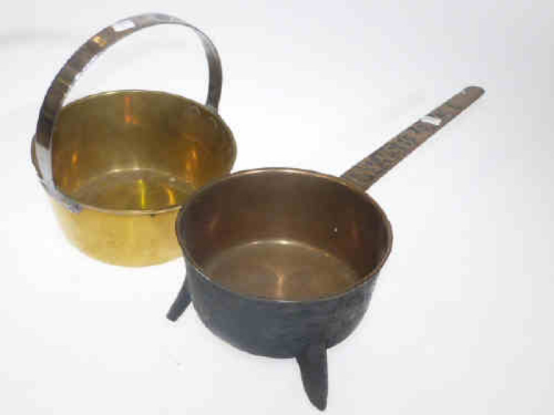 Victorian brass saucepan and jam pan (2)